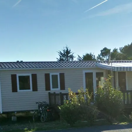 Confortable A + Piscine Holiday home Gastes