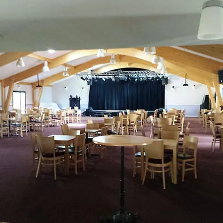 Prázdninový dům Confortable A + Piscine *