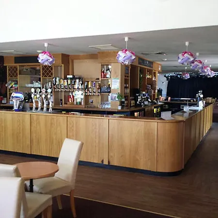 Confortable A + Piscine *