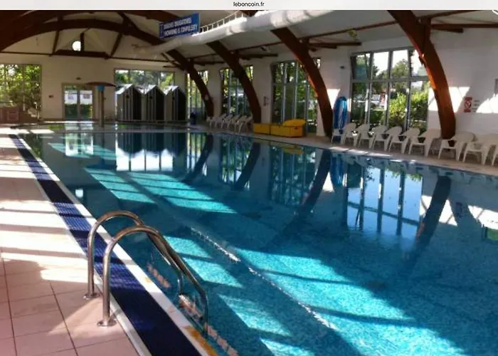 Hébergement de vacances Confortable à + Piscine